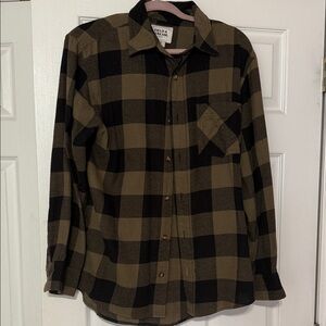 Field & Stream Men's Black and Tan Checkered Shirt
